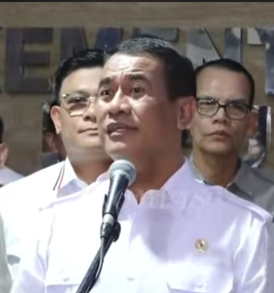 Mentan Amran sulaiman bersama Kasatgas Pangan Akan Tindak tegas, kemungkinan adanya kartel yang melakukan permufakatan jahat untuk menurunkan harga beli TBS Secara murah