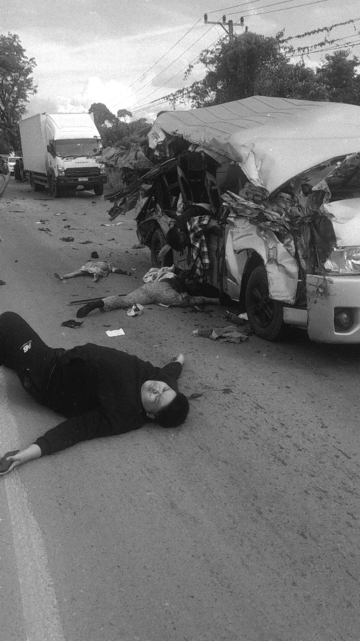 Mobil Hiace Asal Aceh Tujuan Dumai Alami Kecelakaan Maut di Bagan Batu, 10 Orang Meninggal dan 4 Selamat