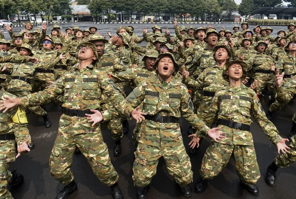 DPR Soroti Anggaran Latihan Militer Kopdes, Capai Rp30 Juta per Peserta